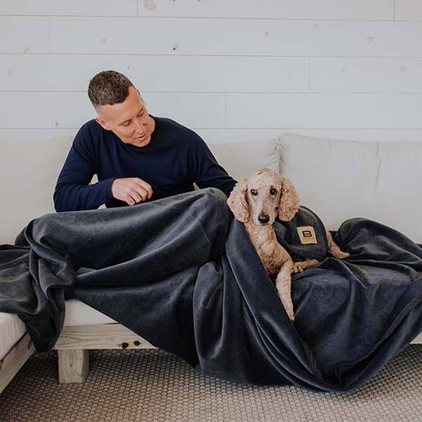 Big Blanket Co. The 10 Foot Blanket Original Stretch Blanket // Smoke