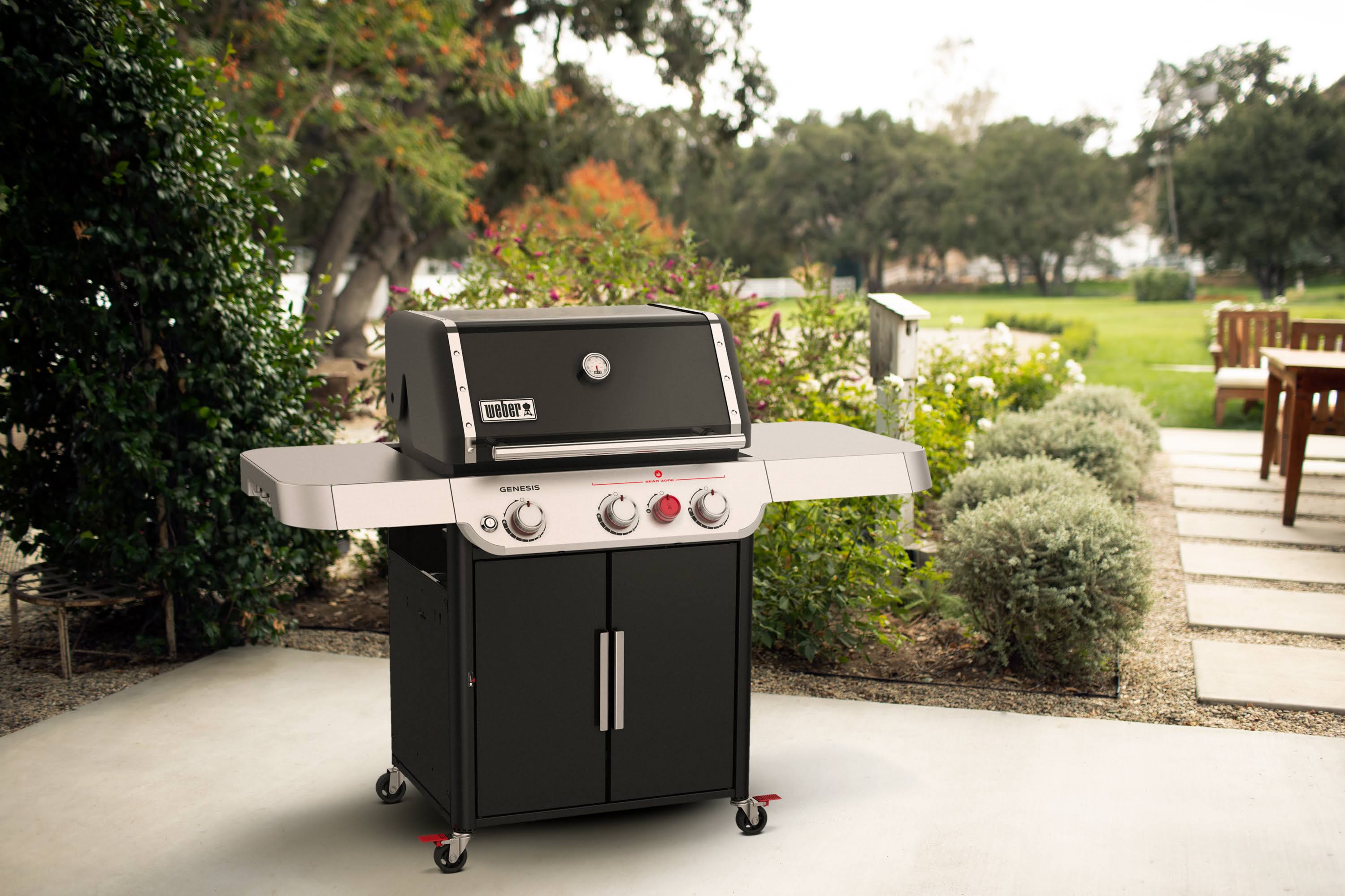 Weber Genesis E-325s Propane GAS Grill Black