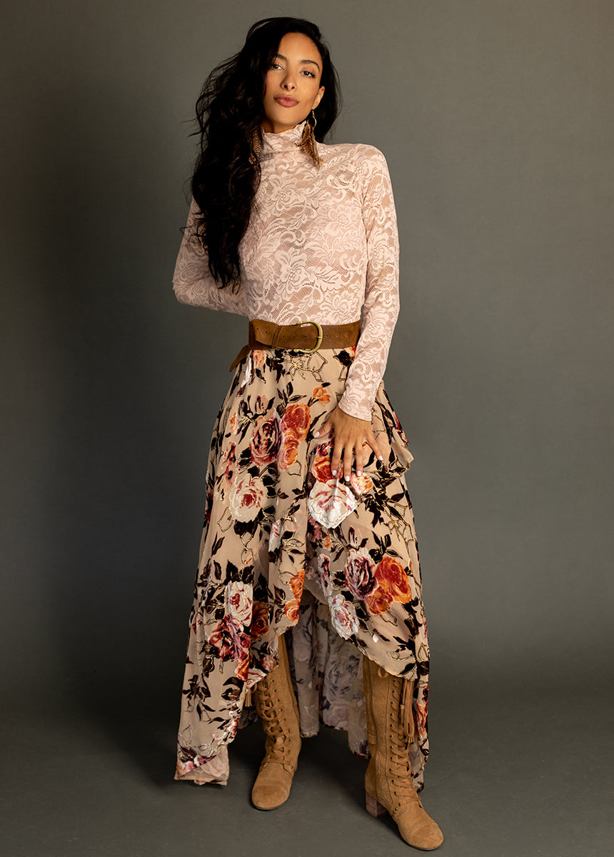 Women Iris Top in Blush