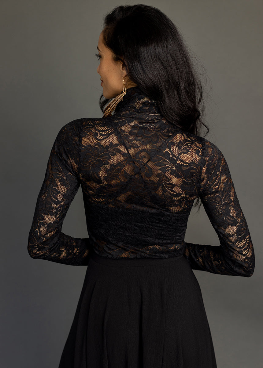 Women Iris Top in Black