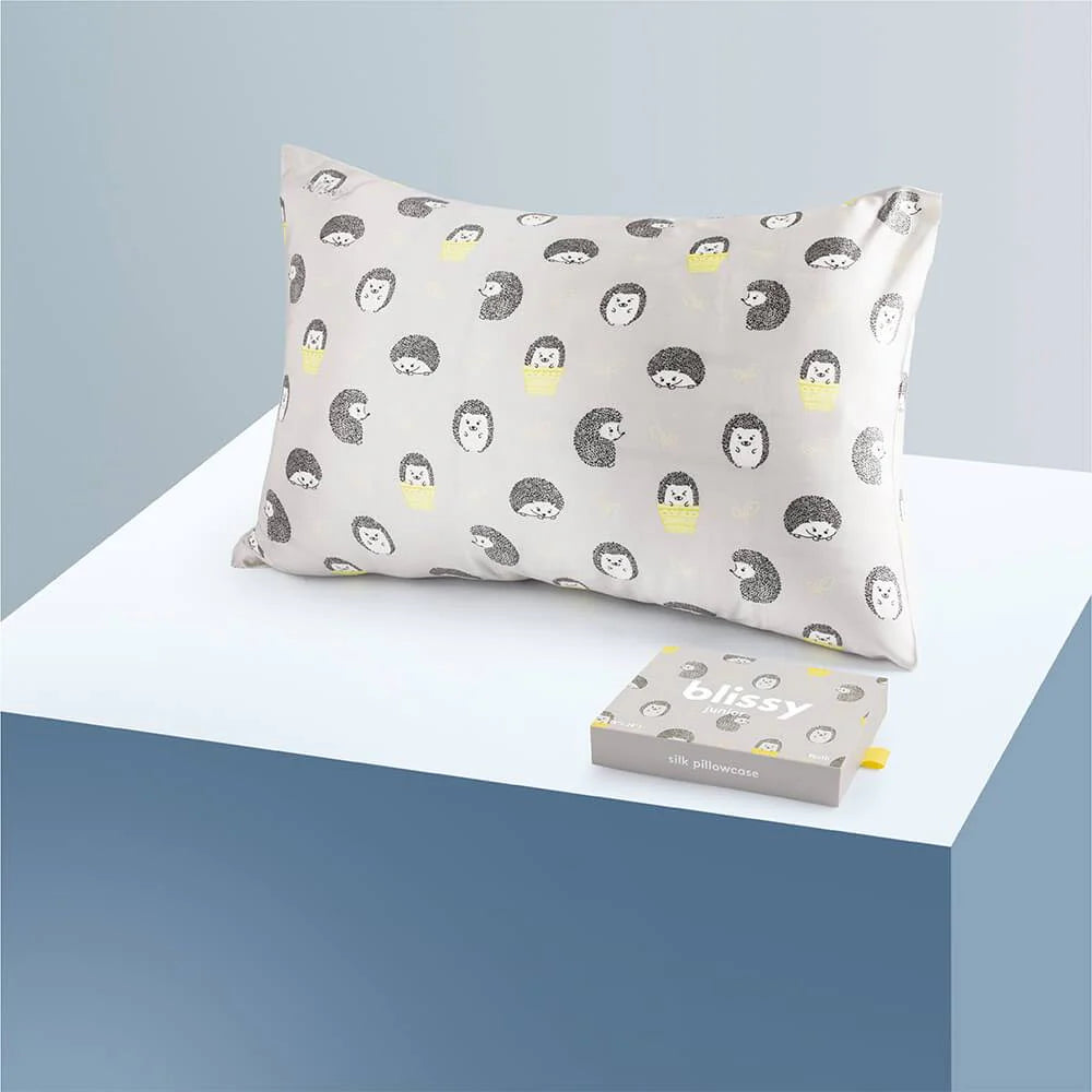 Blissy 100% Mulberry 22-Momme Silk Pillowcase - Hedgehog - Youth