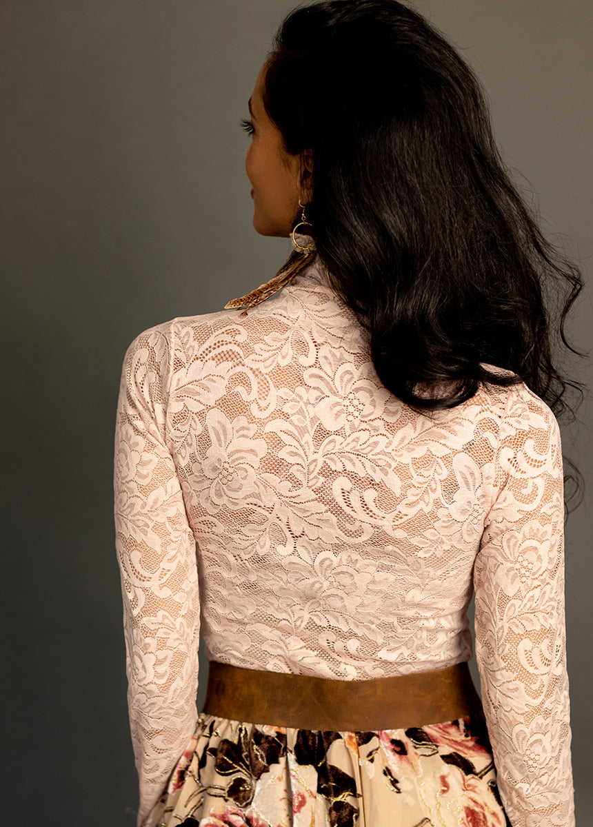Women Iris Top in Blush